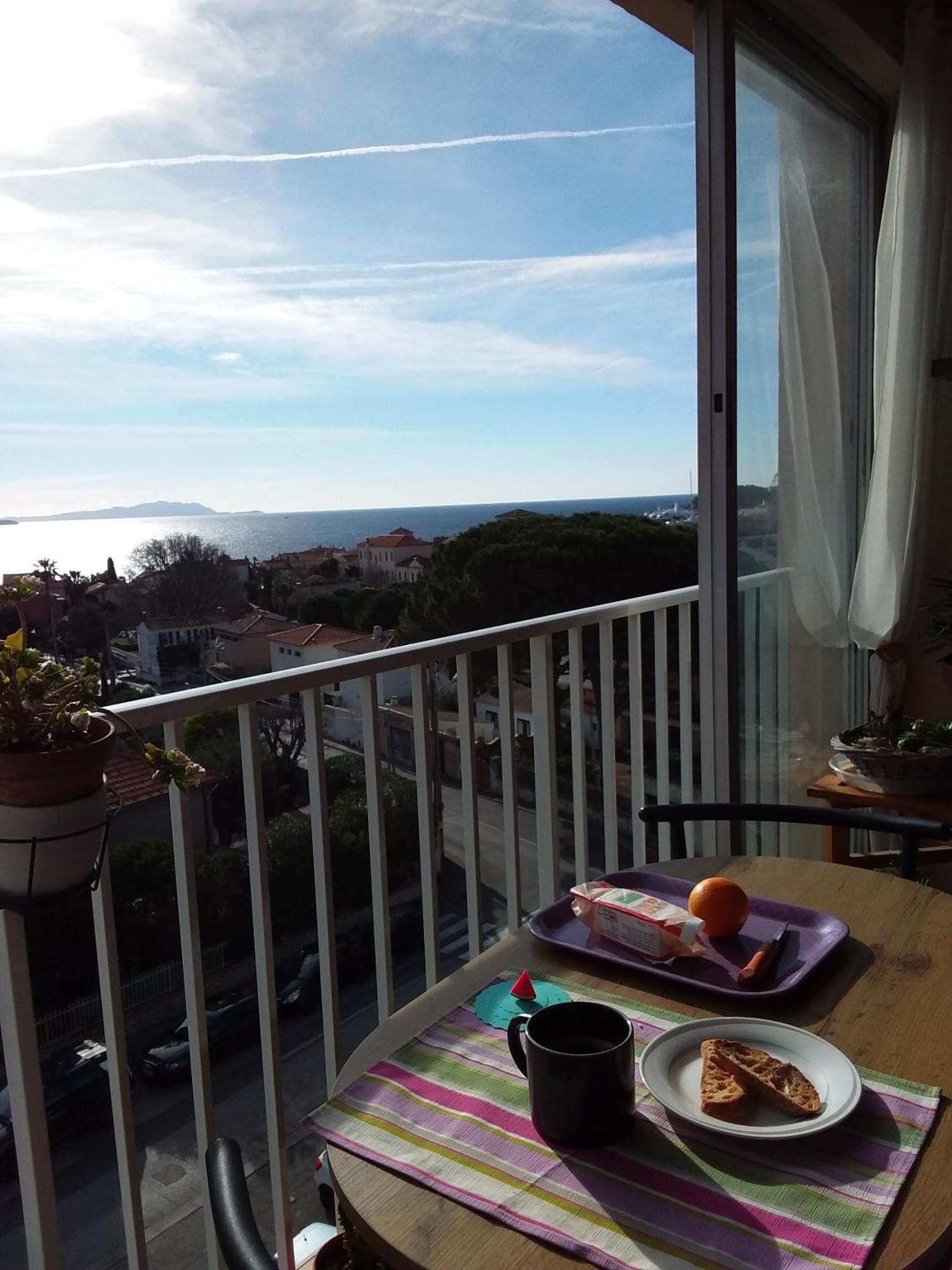 Belle Vue Mer Pour Ce T3 A La Ciotat Exterior foto